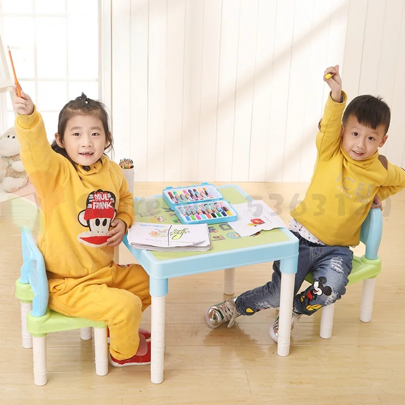 Conjunto de mesa e cadeira de  - Kids Outdoor Table And Chair Set avaliação e preço