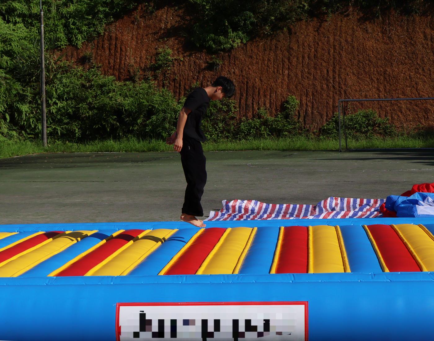 Almofada de salto inflável par - Kids Outdoor Jump House avaliação e preço